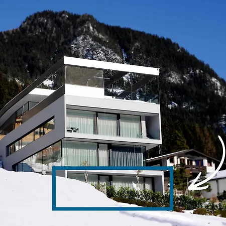 Designer-apartment * موراخ